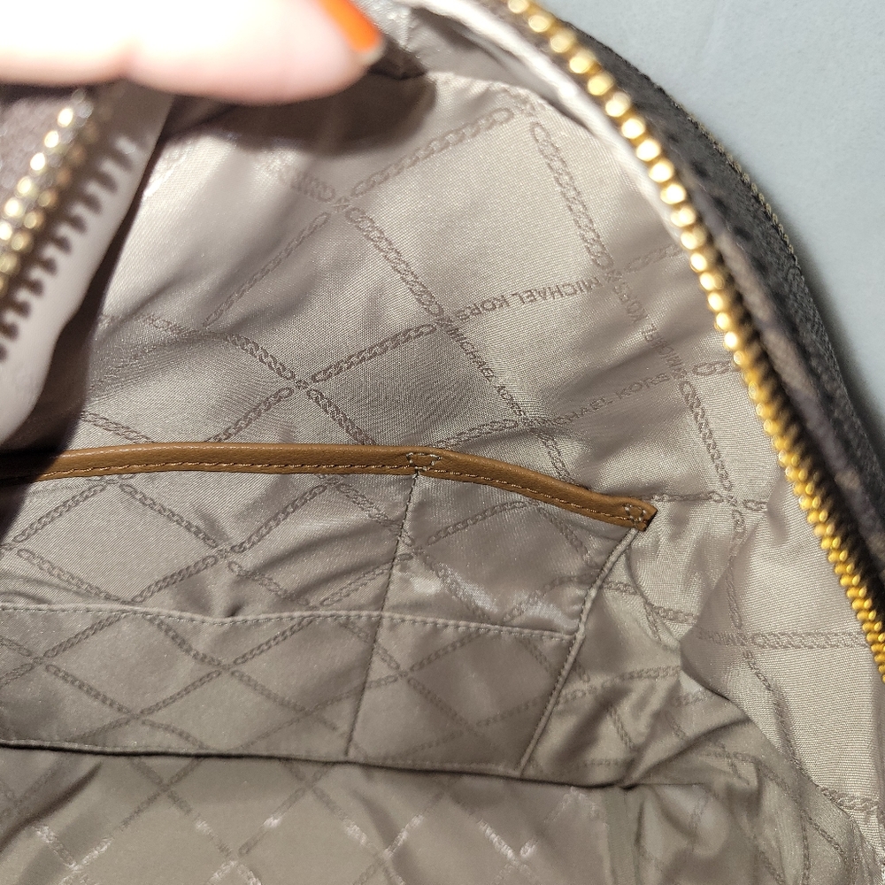 Michael Kors Acorn Brown backpack - Picture 11 of 14